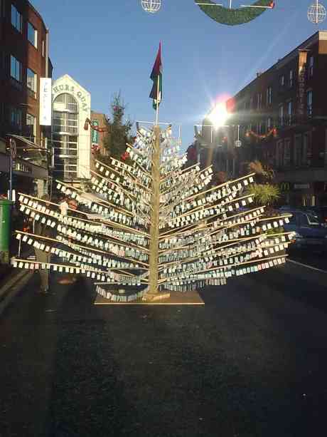 Click on image to see full-sized version Limerick remembers those murdered in Gaza