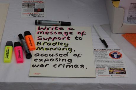 send a letter of solidarity