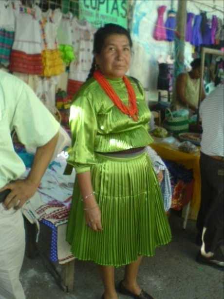 Click on image to see full-sized version Magdalena Garcia Duran (in a lovely dress)